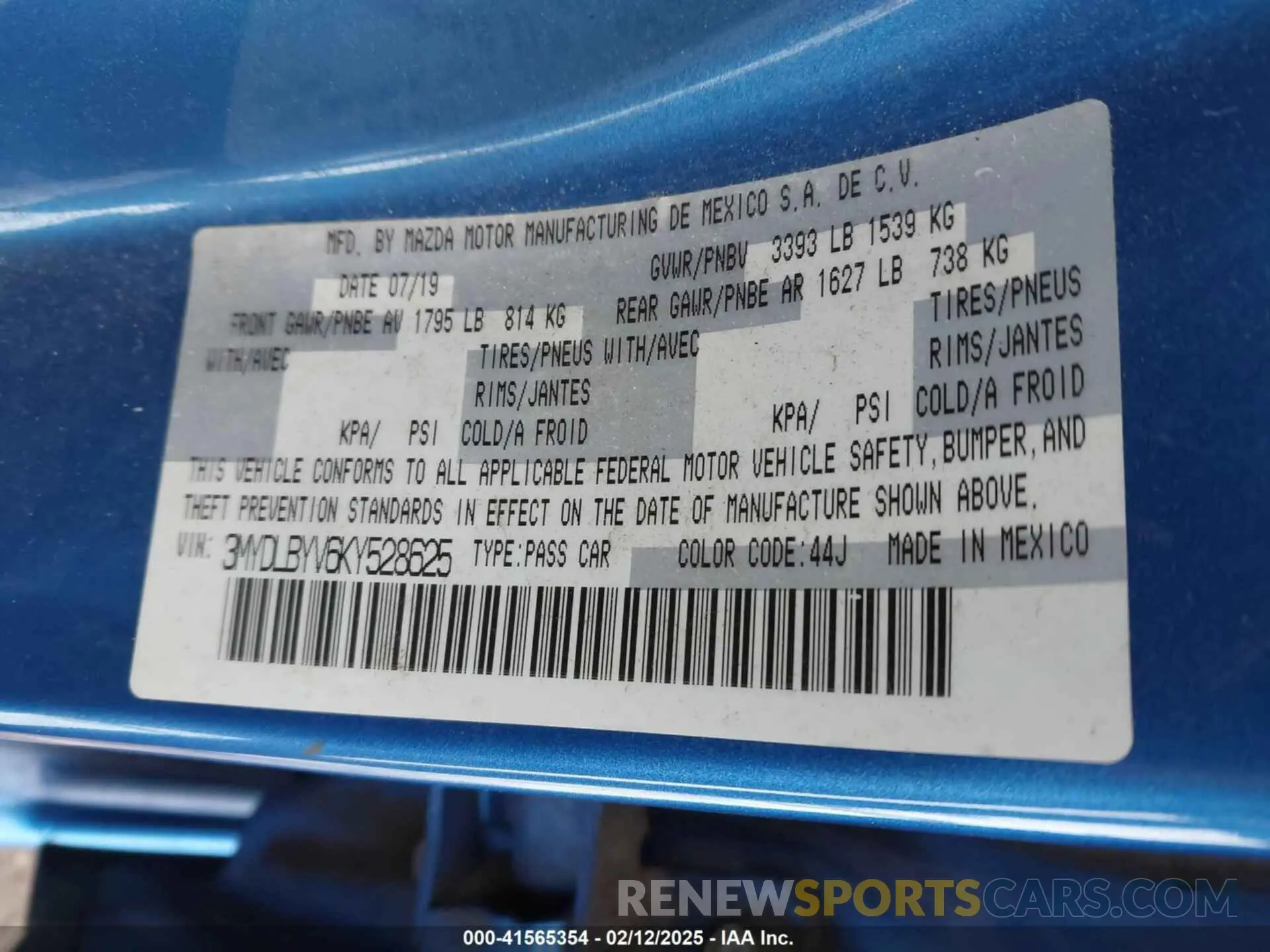 9 Photograph of a damaged car 3MYDLBYV6KY528625 TOYOTA YARIS 2019