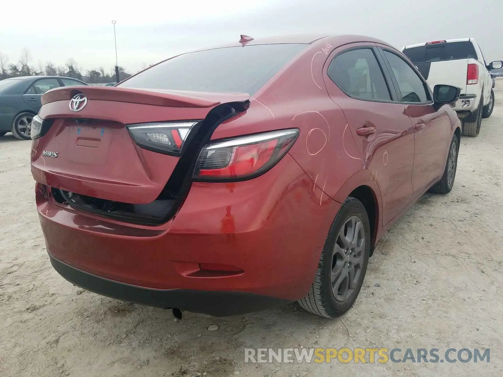 4 Photograph of a damaged car 3MYDLBYV7KY500381 TOYOTA YARIS 2019