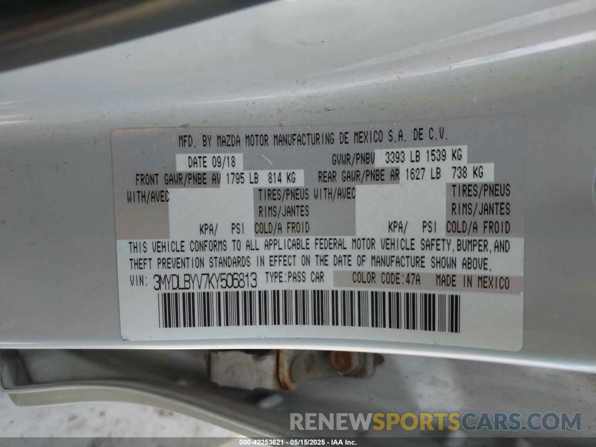 9 Photograph of a damaged car 3MYDLBYV7KY506813 TOYOTA YARIS 2019