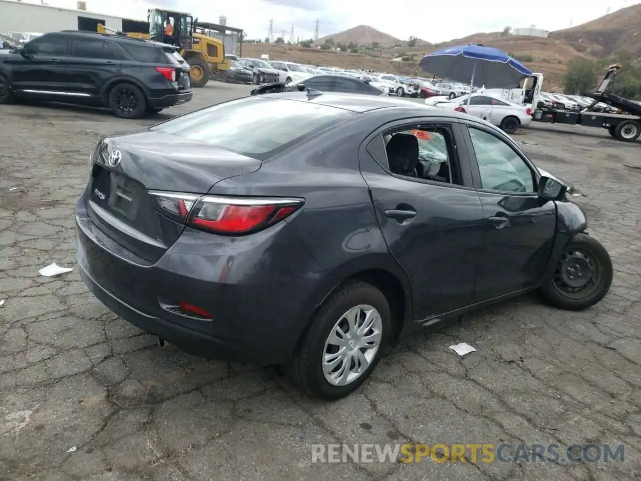 4 Photograph of a damaged car 3MYDLBYV7KY507394 TOYOTA YARIS 2019