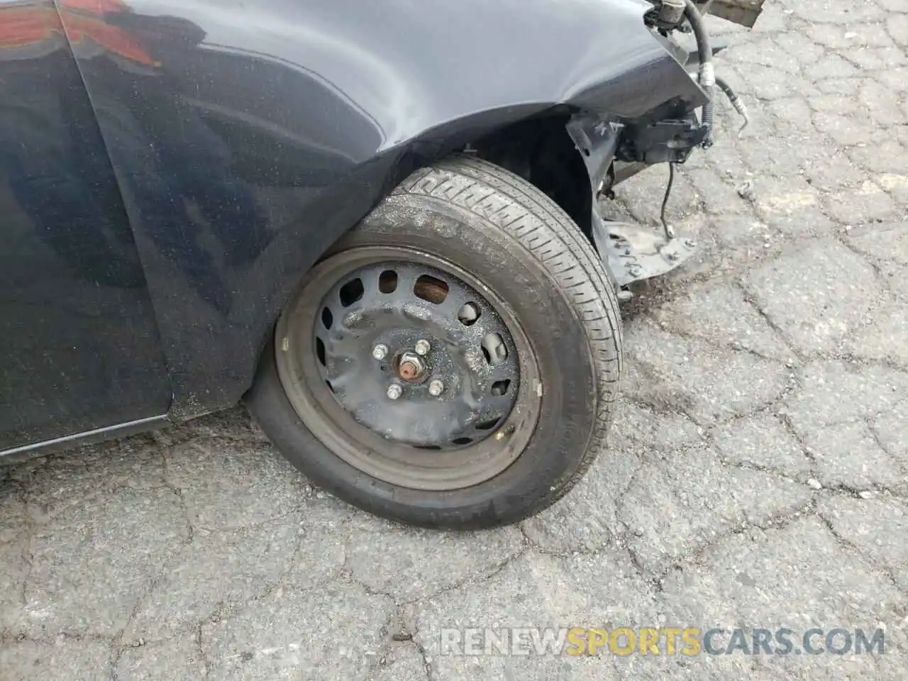 9 Photograph of a damaged car 3MYDLBYV7KY507394 TOYOTA YARIS 2019