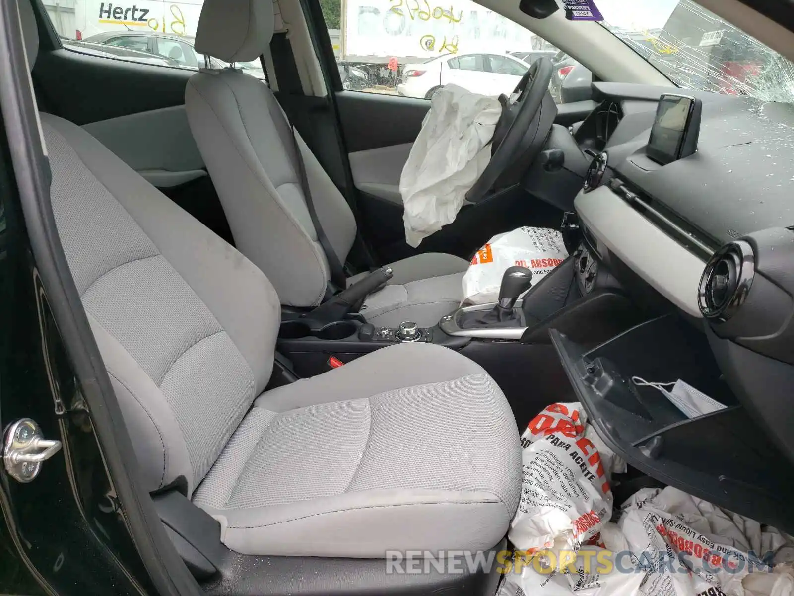 5 Photograph of a damaged car 3MYDLBYV7KY507587 TOYOTA YARIS 2019