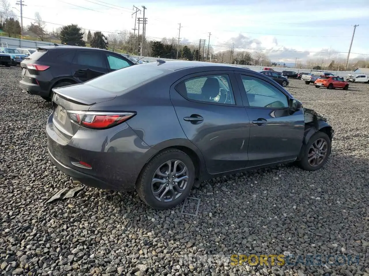 3 Photograph of a damaged car 3MYDLBYV7KY508058 TOYOTA YARIS 2019
