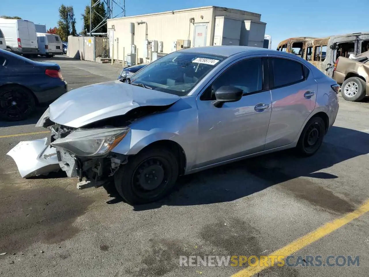 1 Photograph of a damaged car 3MYDLBYV7KY508173 TOYOTA YARIS 2019