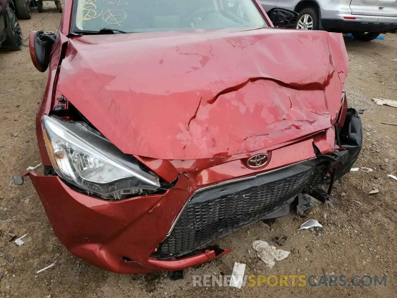 9 Photograph of a damaged car 3MYDLBYV7KY518685 TOYOTA YARIS 2019