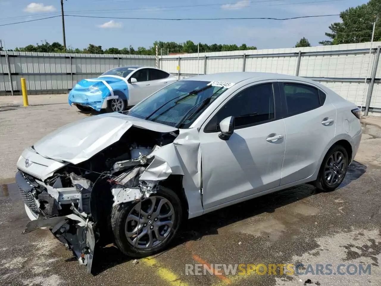 1 Photograph of a damaged car 3MYDLBYV7KY519027 TOYOTA YARIS 2019
