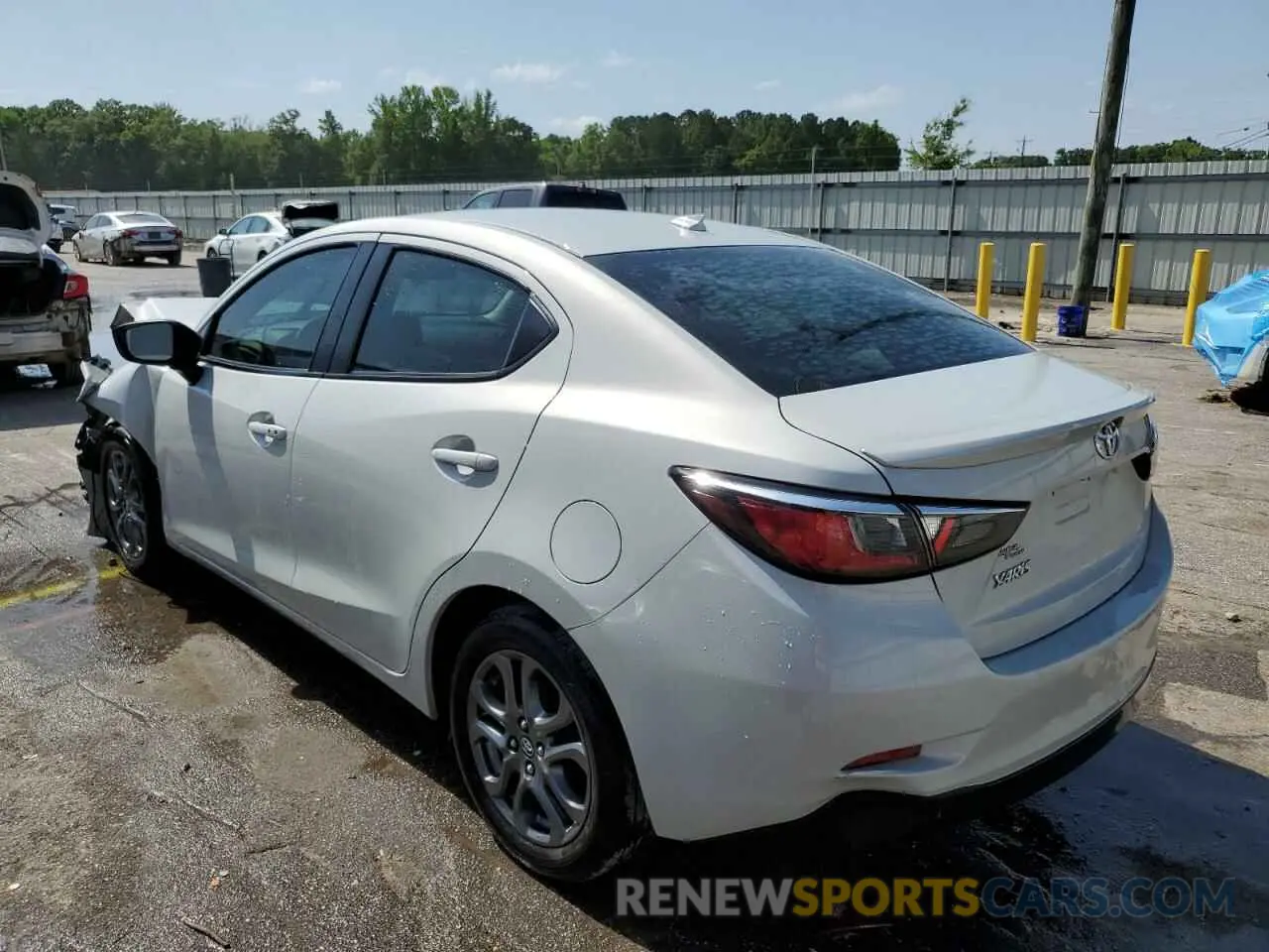 2 Photograph of a damaged car 3MYDLBYV7KY519027 TOYOTA YARIS 2019