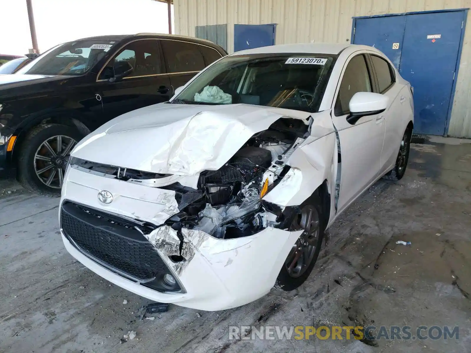 2 Photograph of a damaged car 3MYDLBYV7KY521375 TOYOTA YARIS 2019