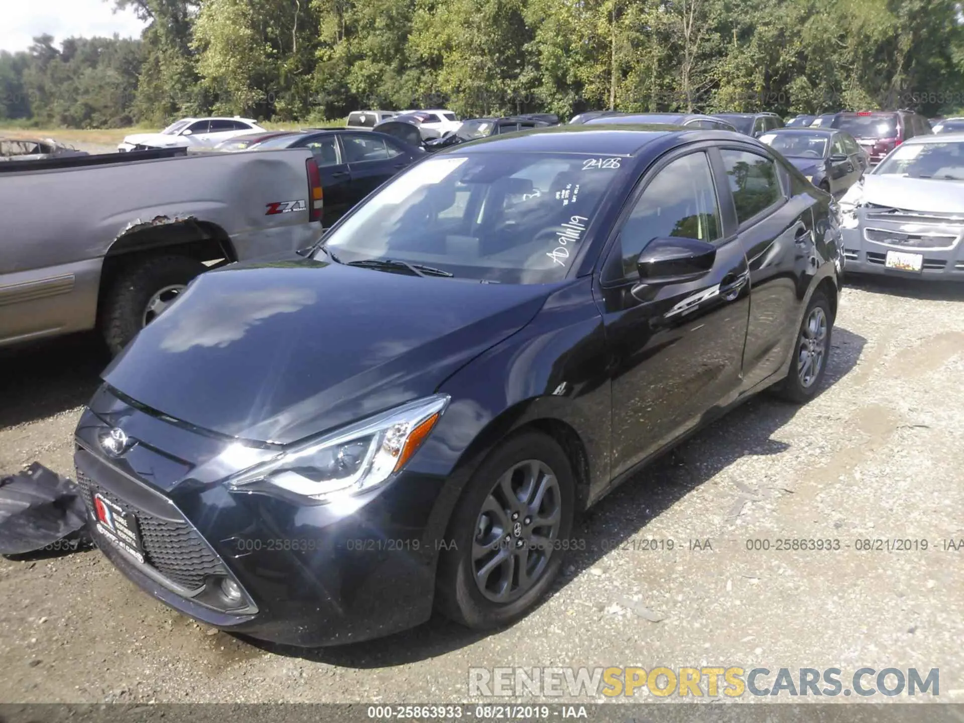 2 Photograph of a damaged car 3MYDLBYV7KY522428 TOYOTA YARIS 2019