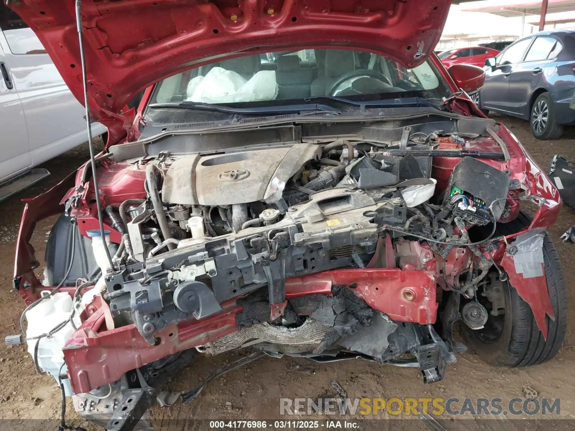 10 Photograph of a damaged car 3MYDLBYV7KY523076 TOYOTA YARIS 2019