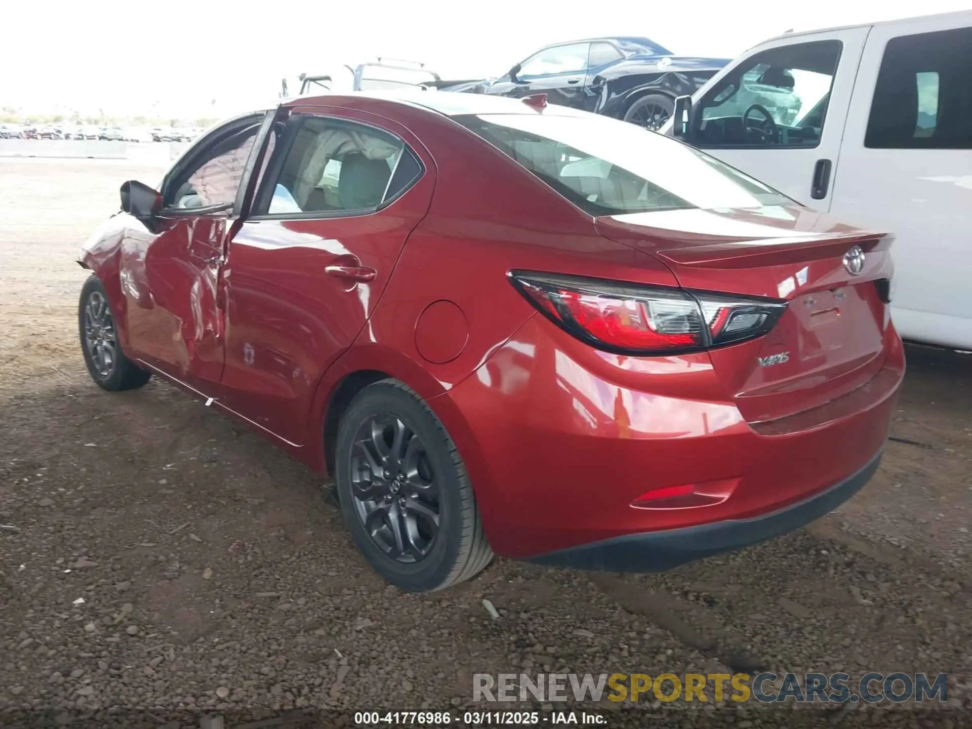 3 Photograph of a damaged car 3MYDLBYV7KY523076 TOYOTA YARIS 2019