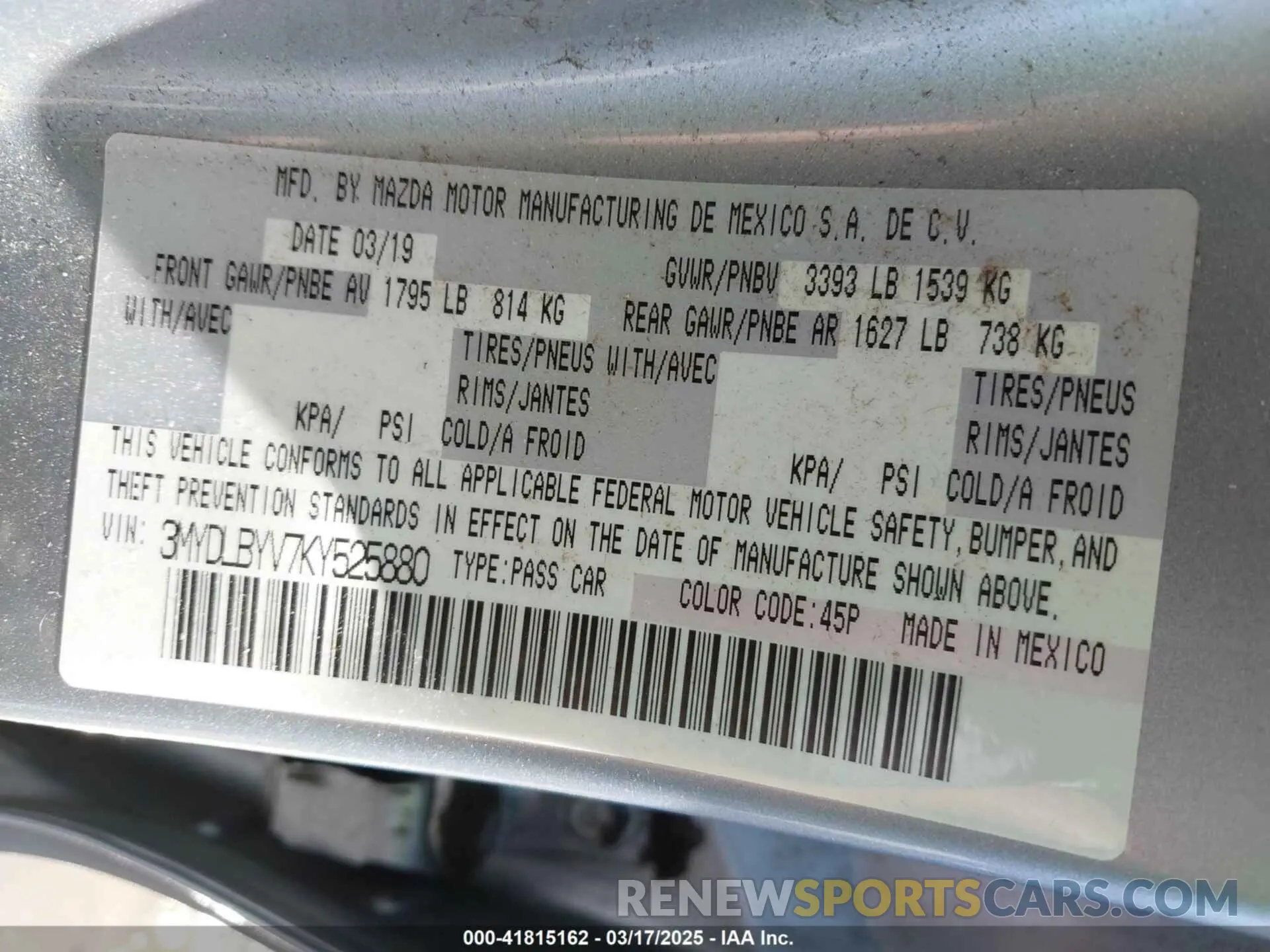 9 Photograph of a damaged car 3MYDLBYV7KY525880 TOYOTA YARIS 2019