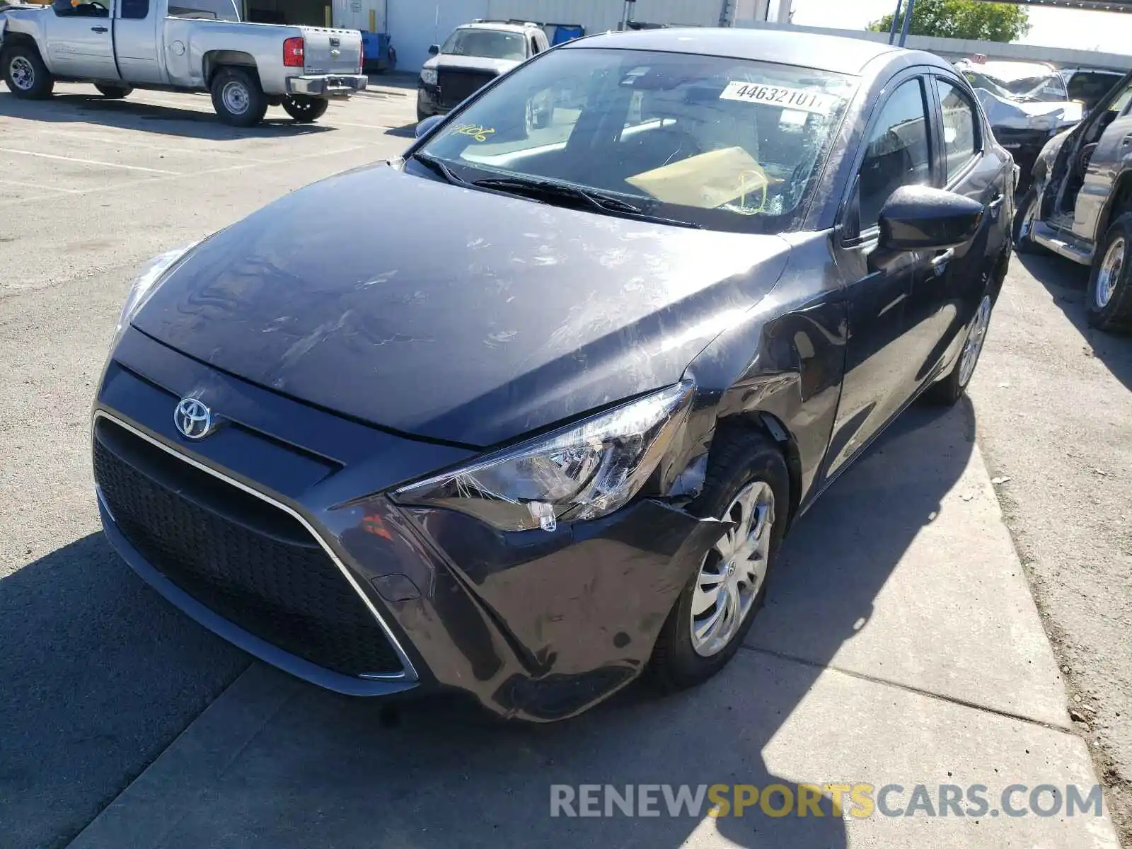 2 Photograph of a damaged car 3MYDLBYV8KY506562 TOYOTA YARIS 2019