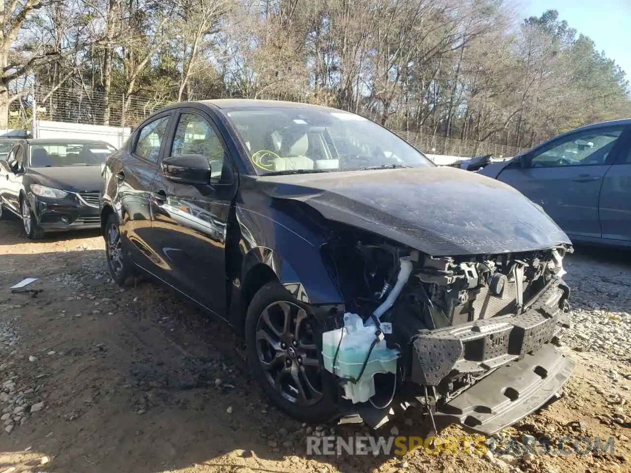 1 Photograph of a damaged car 3MYDLBYV8KY511132 TOYOTA YARIS 2019