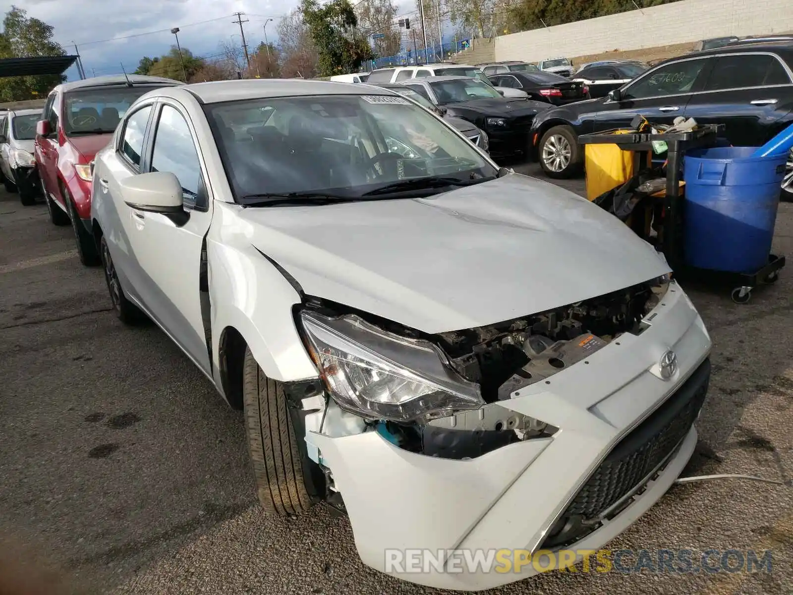 1 Photograph of a damaged car 3MYDLBYV8KY514628 TOYOTA YARIS 2019