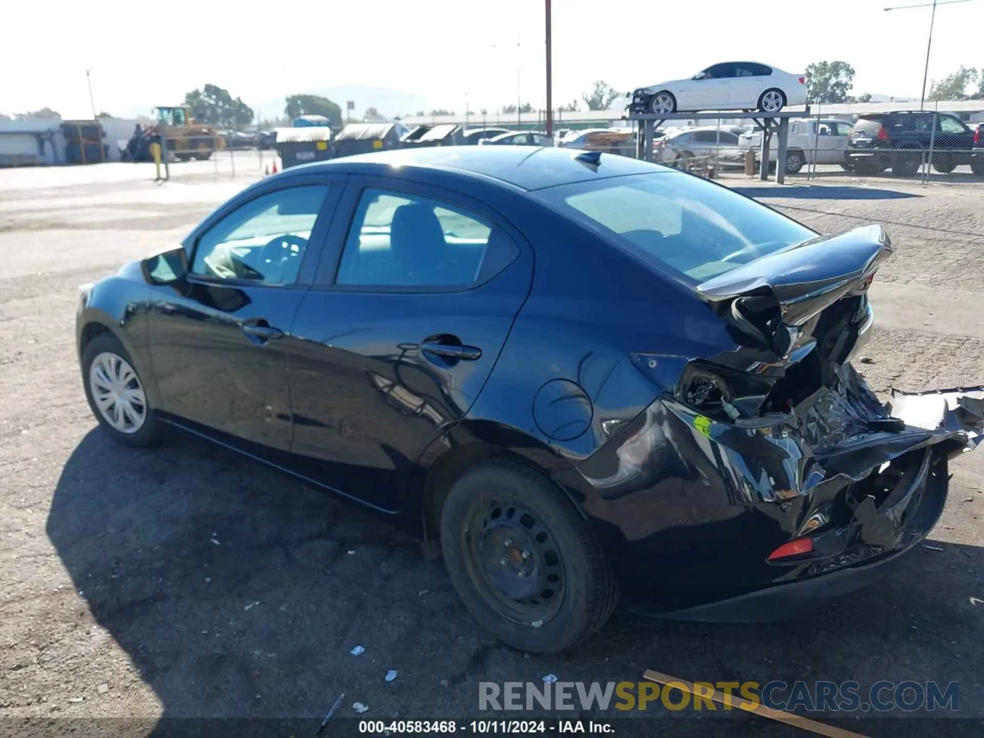 3 Photograph of a damaged car 3MYDLBYV8KY517822 TOYOTA YARIS 2019