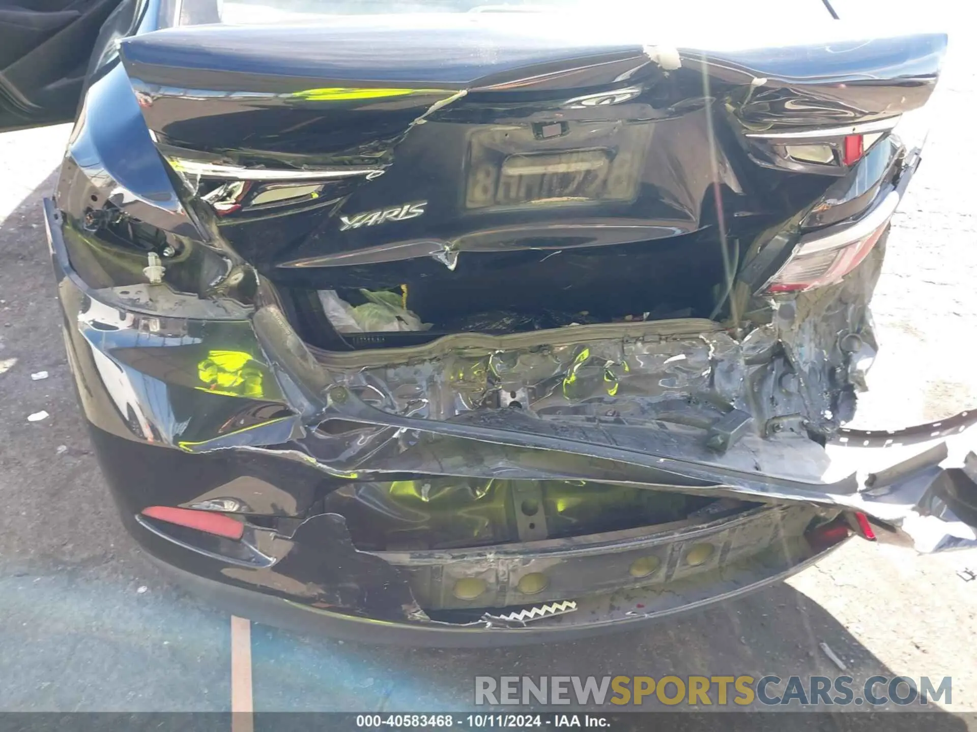 6 Photograph of a damaged car 3MYDLBYV8KY517822 TOYOTA YARIS 2019