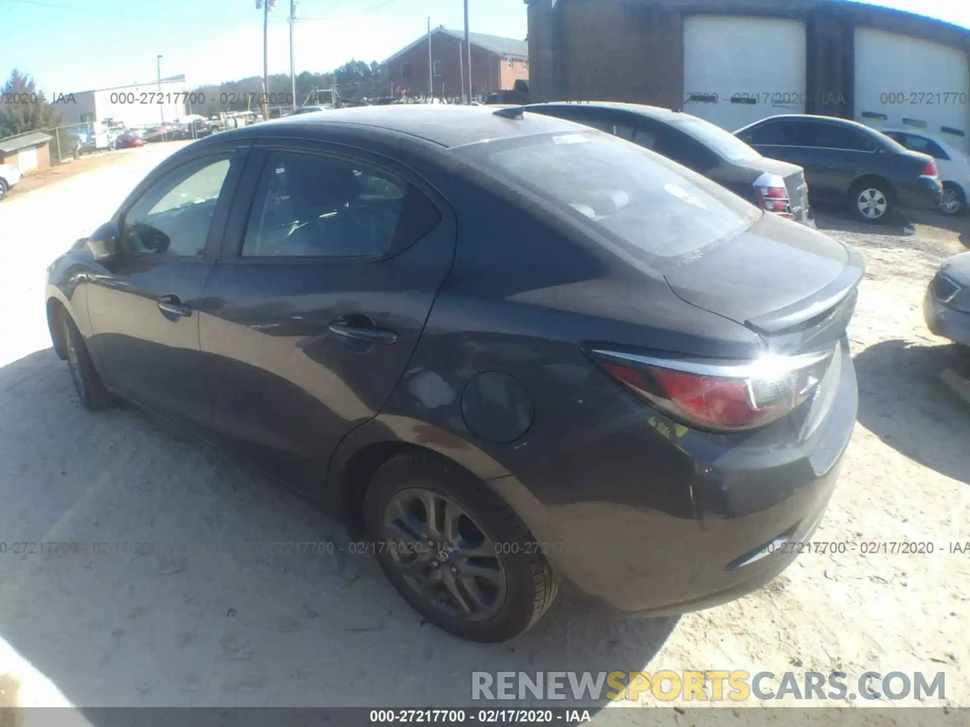 3 Photograph of a damaged car 3MYDLBYV8KY519506 TOYOTA YARIS 2019