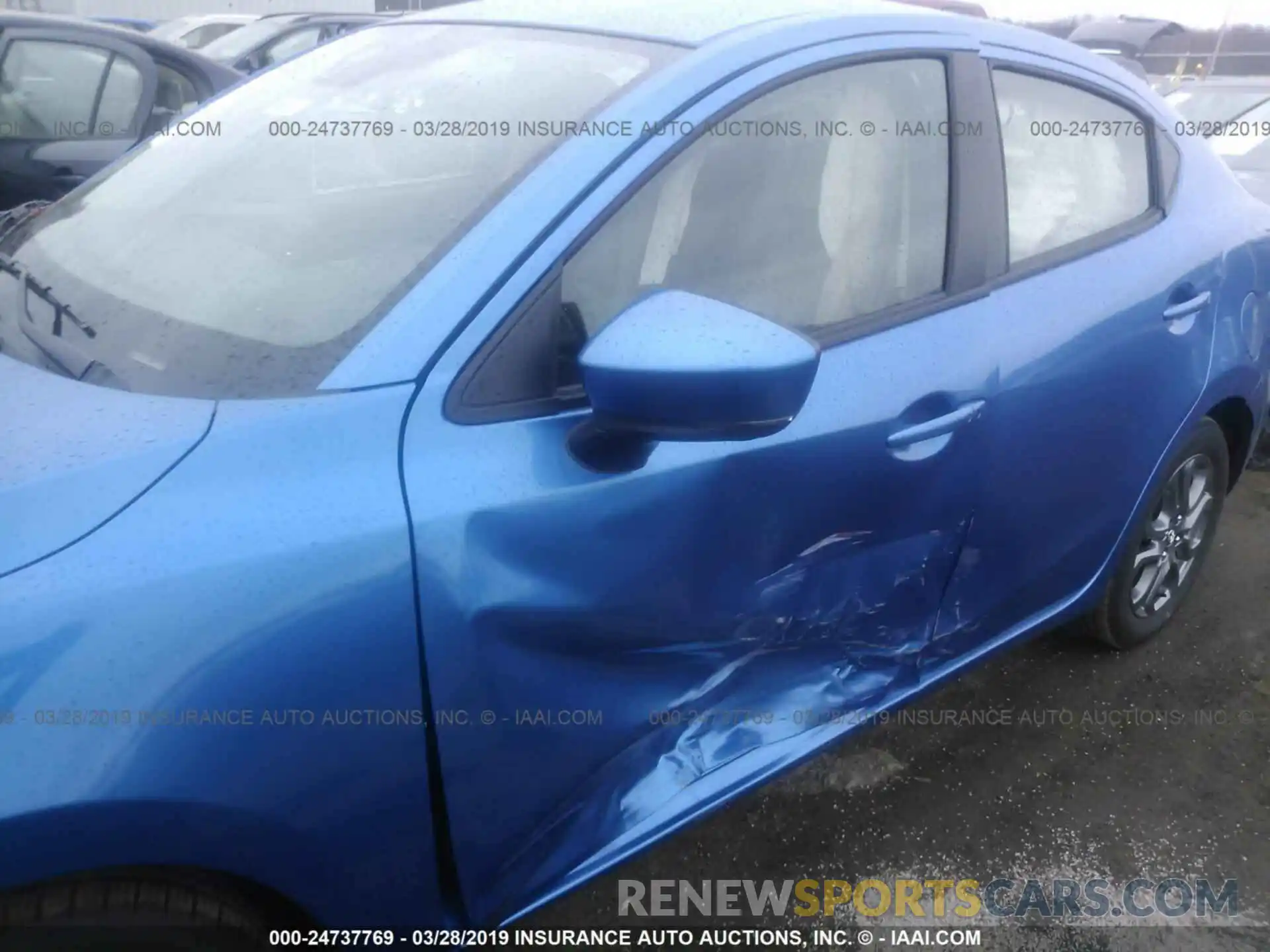 6 Photograph of a damaged car 3MYDLBYV8KY520235 TOYOTA YARIS 2019