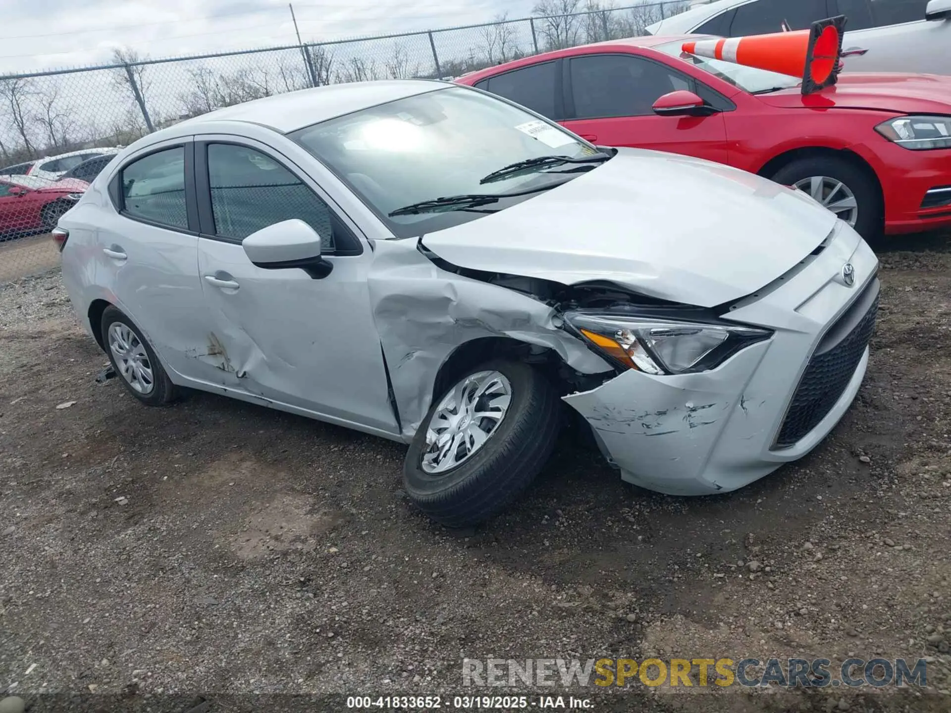 1 Photograph of a damaged car 3MYDLBYV8KY526259 TOYOTA YARIS 2019