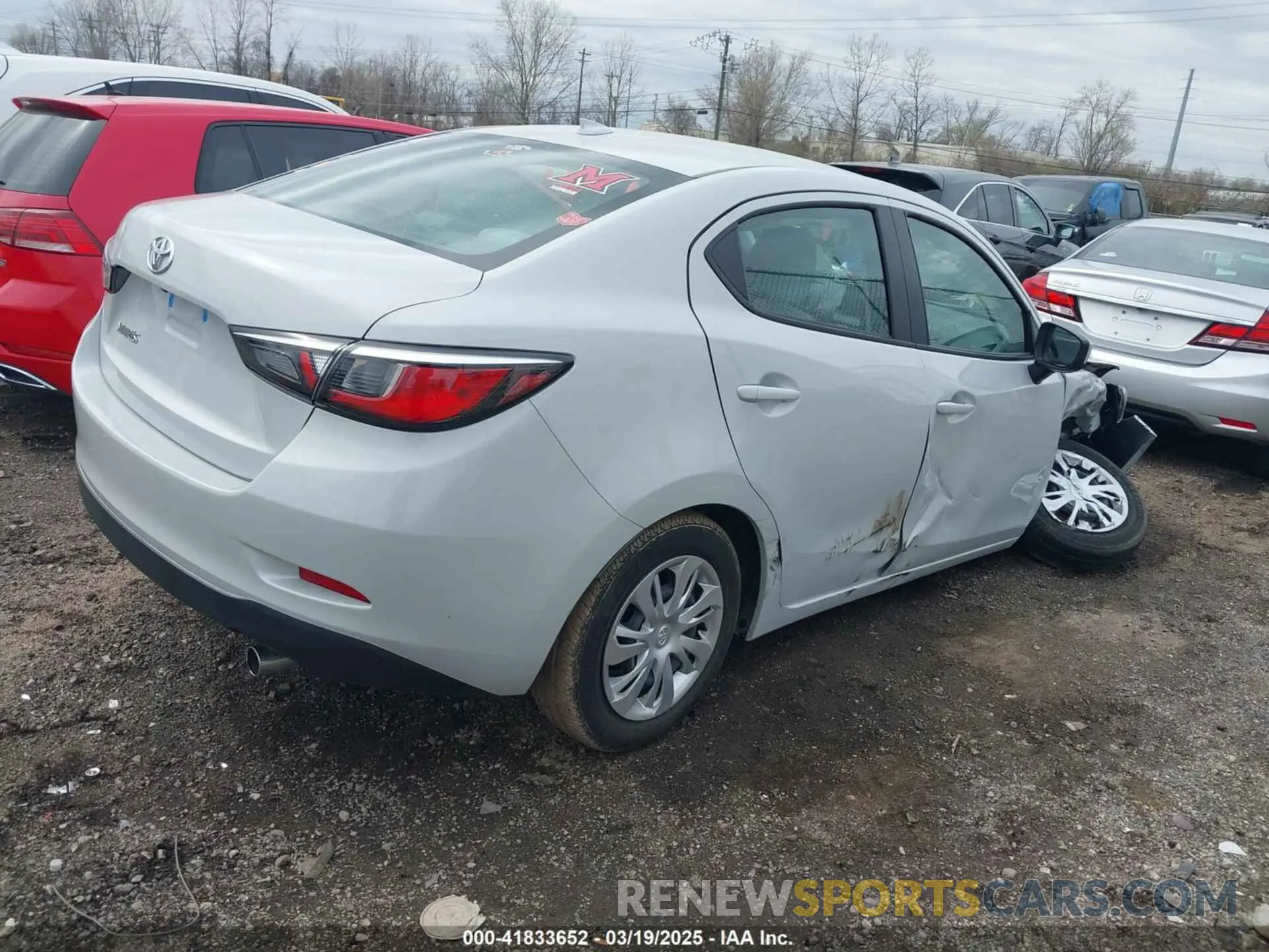 4 Photograph of a damaged car 3MYDLBYV8KY526259 TOYOTA YARIS 2019