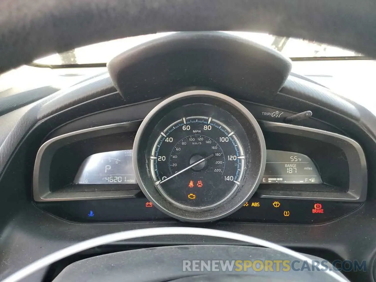 9 Photograph of a damaged car 3MYDLBYV8KY526794 TOYOTA YARIS 2019