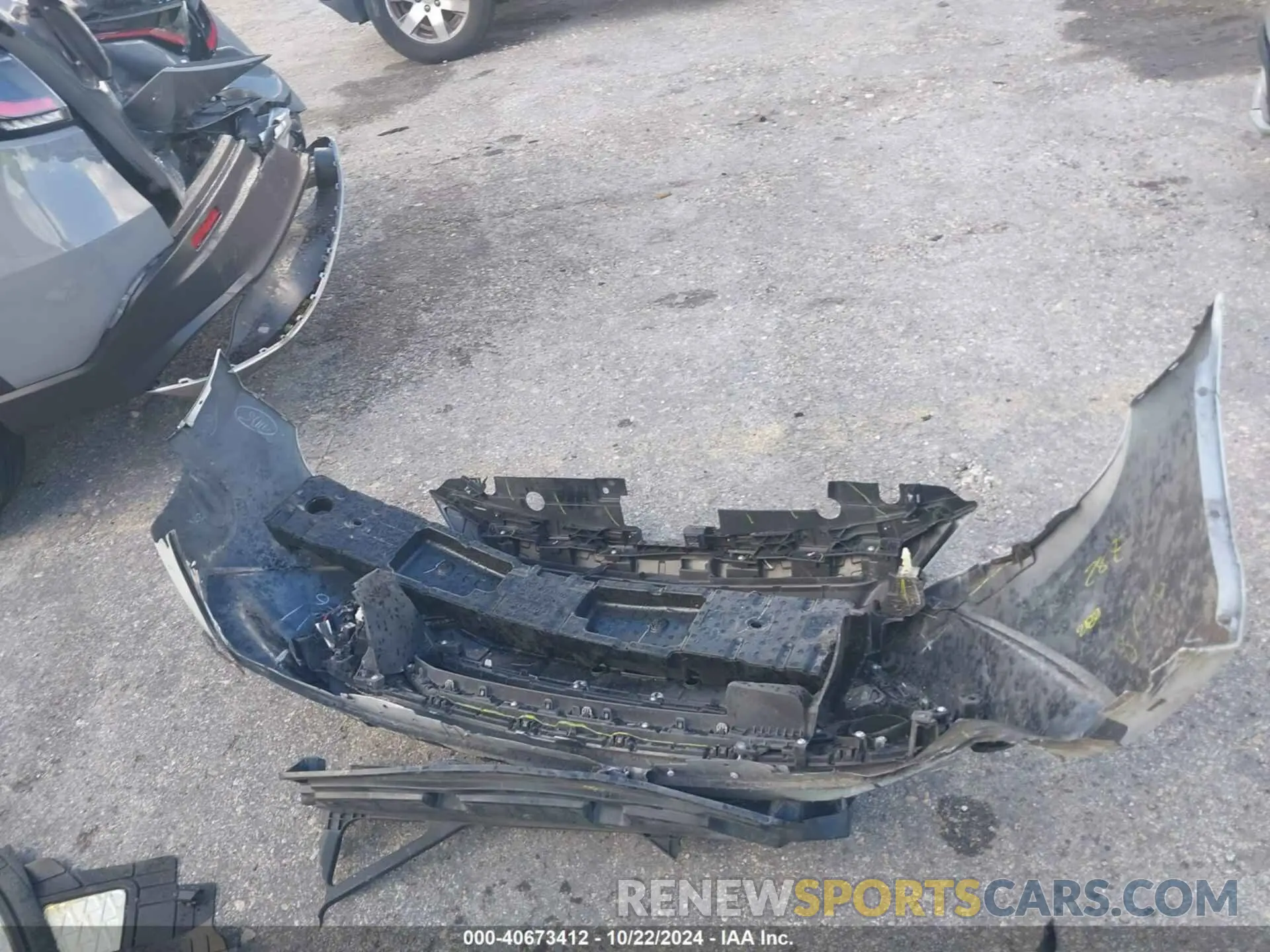 12 Photograph of a damaged car 3MYDLBYV8KY527931 TOYOTA YARIS 2019