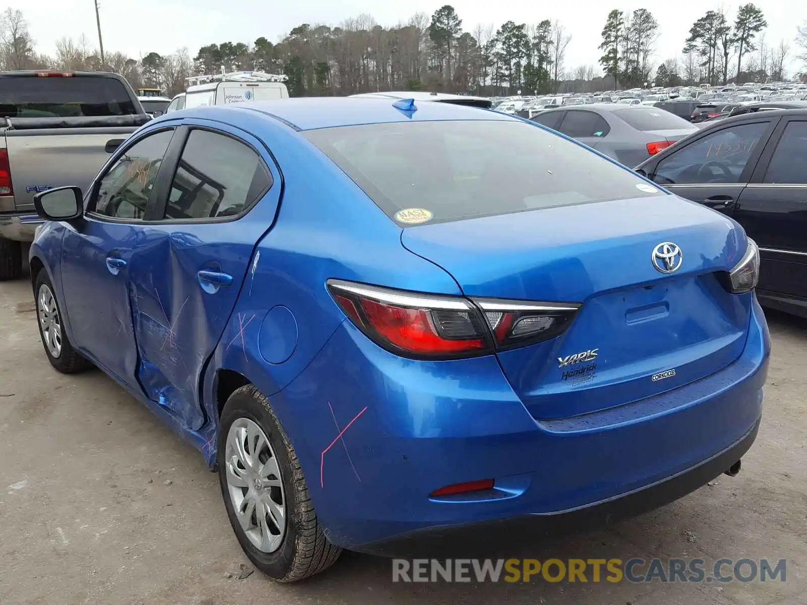 3 Photograph of a damaged car 3MYDLBYV9KY500141 TOYOTA YARIS 2019