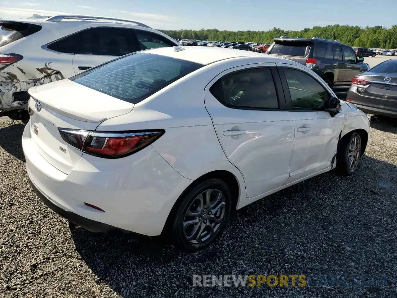 3 Photograph of a damaged car 3MYDLBYV9KY504237 TOYOTA YARIS 2019