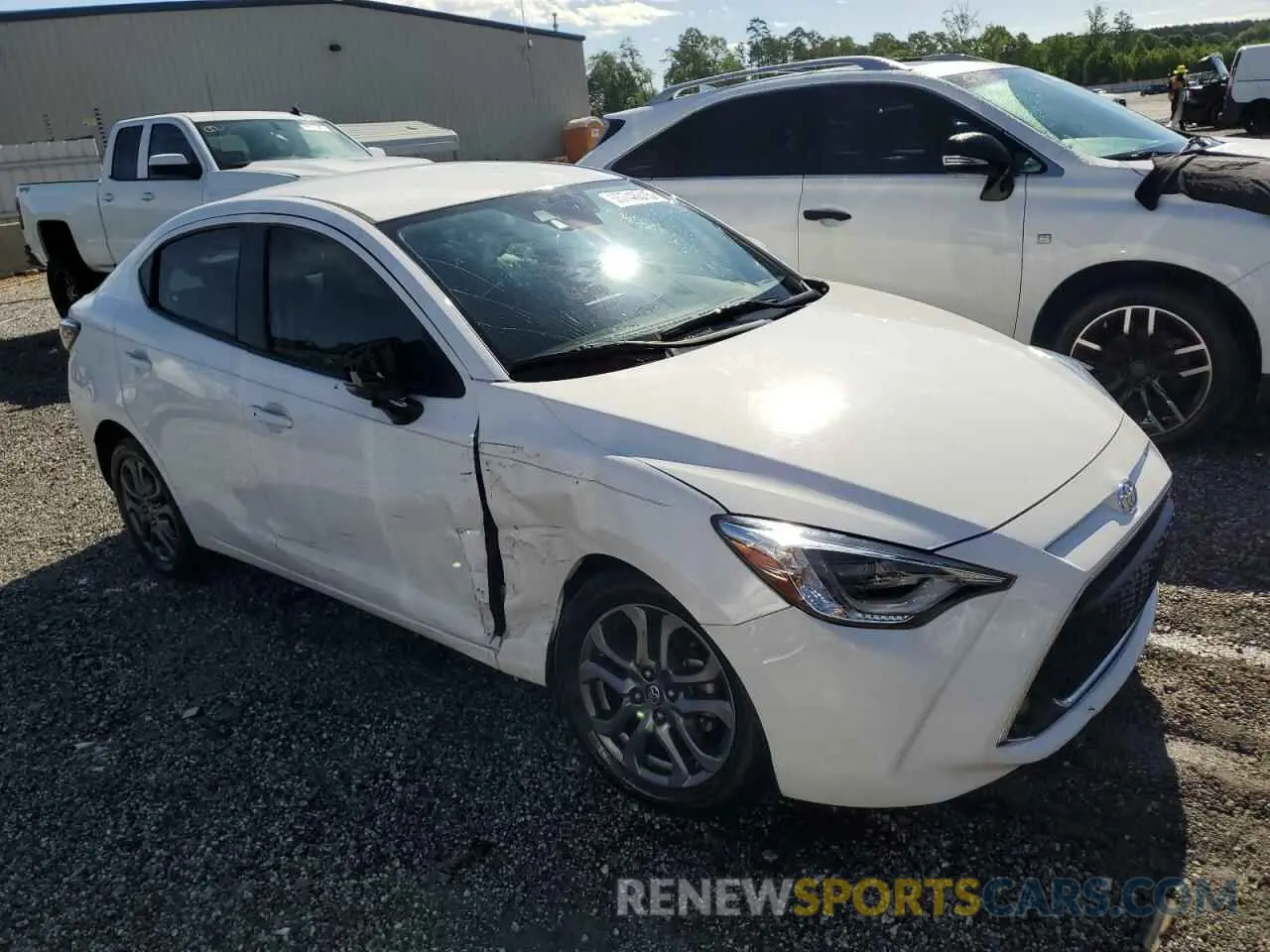 4 Photograph of a damaged car 3MYDLBYV9KY504237 TOYOTA YARIS 2019