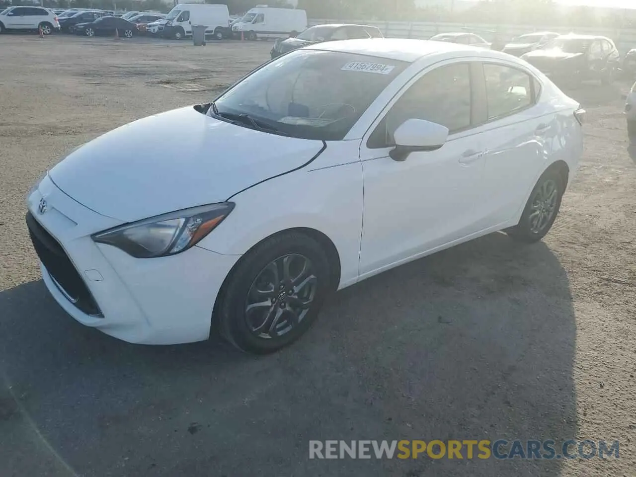 1 Photograph of a damaged car 3MYDLBYV9KY504254 TOYOTA YARIS 2019