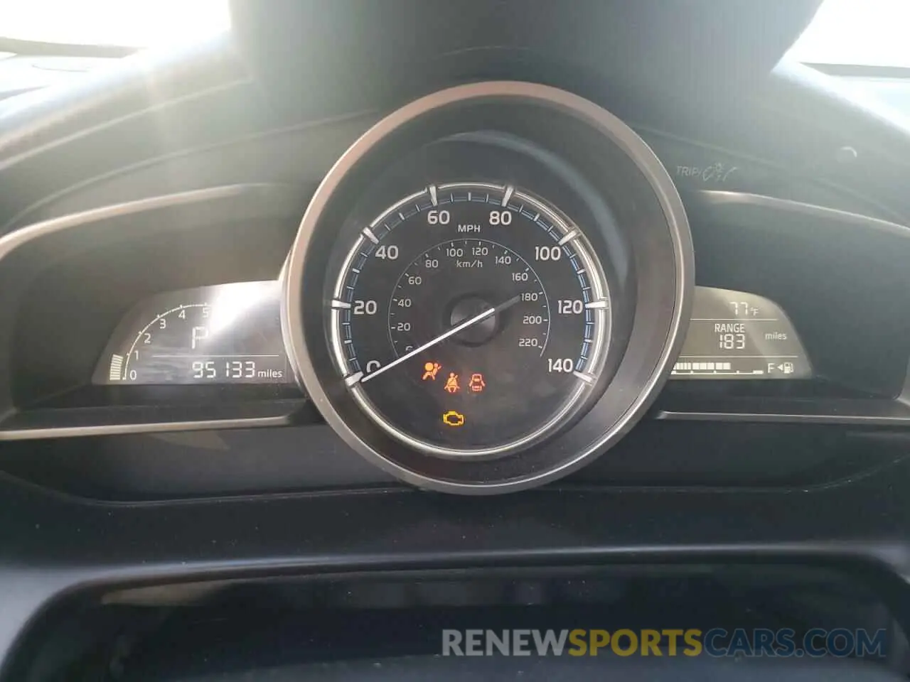 9 Photograph of a damaged car 3MYDLBYV9KY504254 TOYOTA YARIS 2019