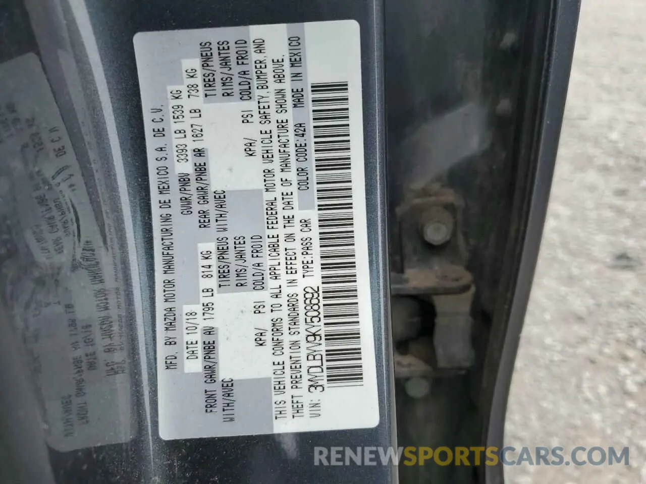 12 Photograph of a damaged car 3MYDLBYV9KY508692 TOYOTA YARIS 2019
