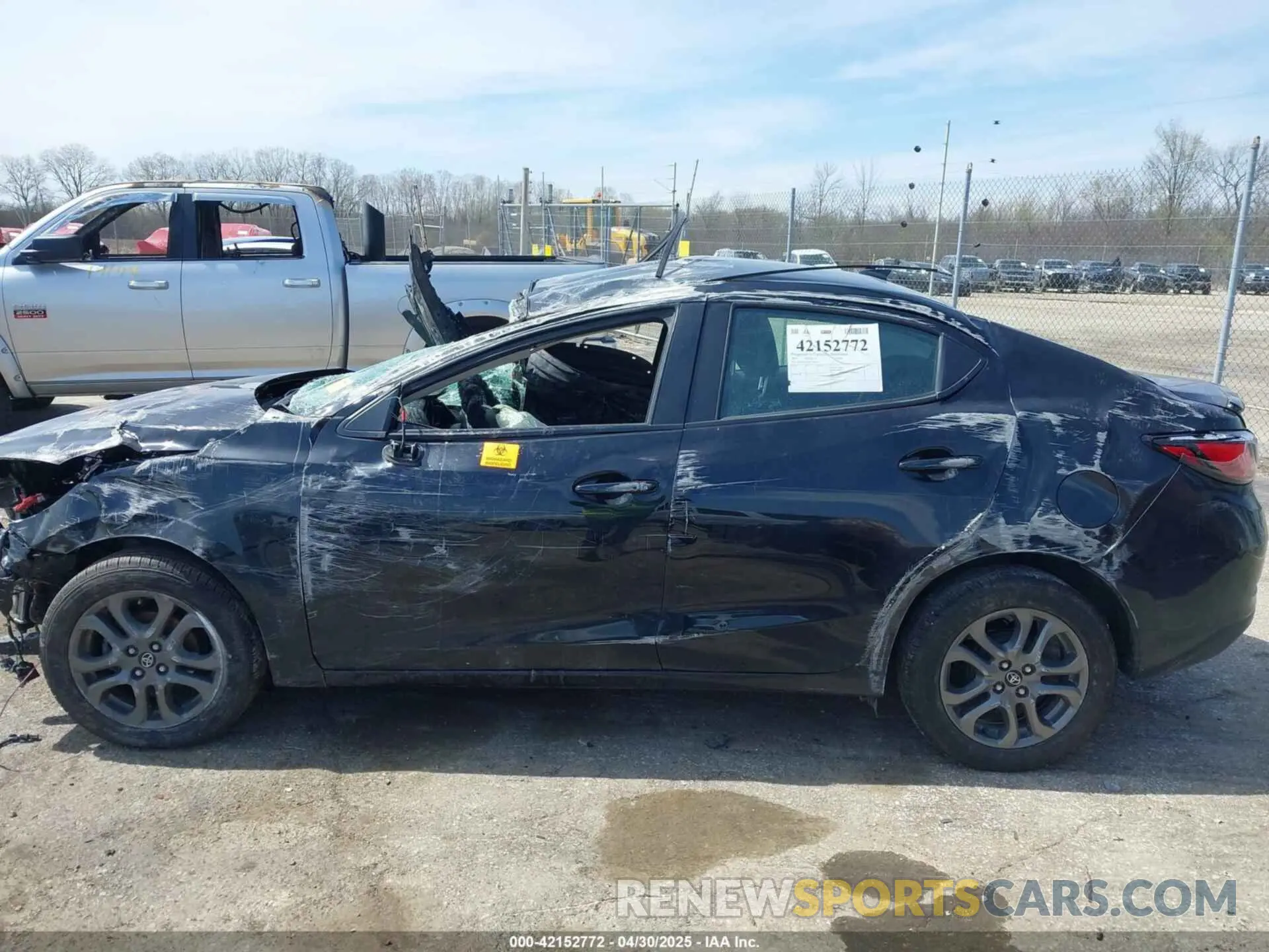 13 Photograph of a damaged car 3MYDLBYV9KY509261 TOYOTA YARIS 2019