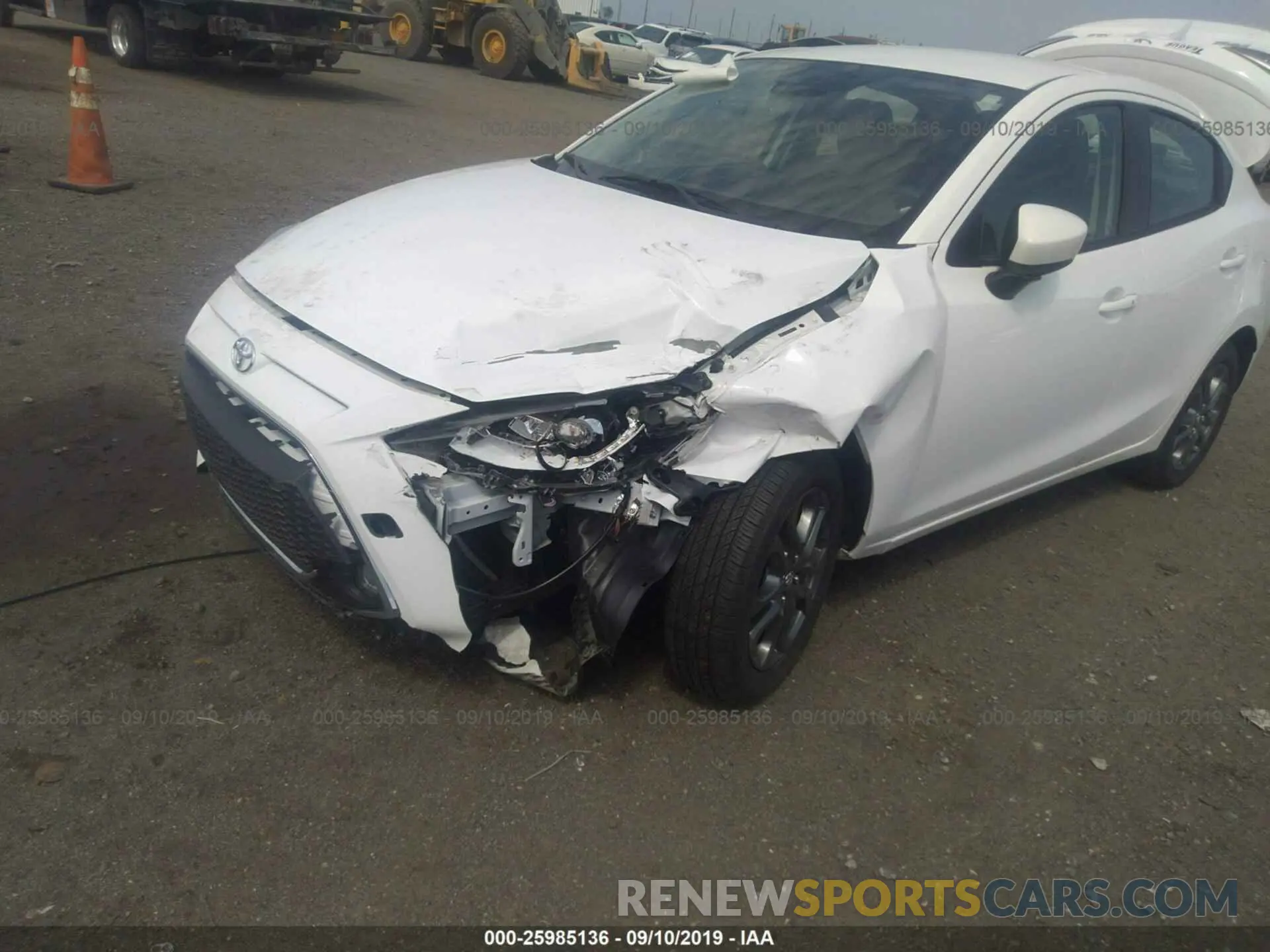 6 Photograph of a damaged car 3MYDLBYV9KY516727 TOYOTA YARIS 2019