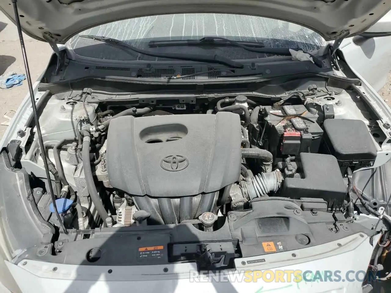 11 Photograph of a damaged car 3MYDLBYV9KY519238 TOYOTA YARIS 2019
