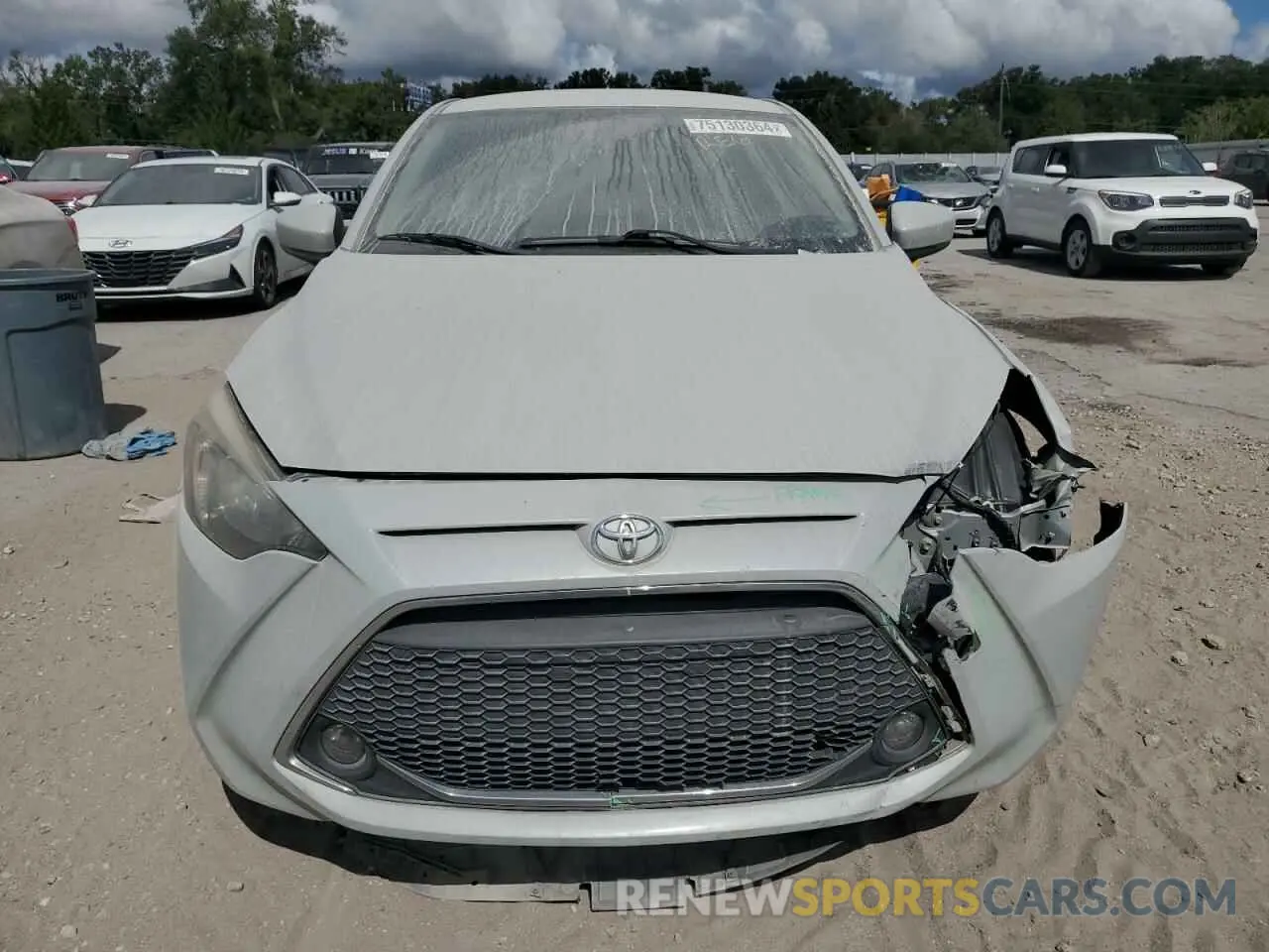 5 Photograph of a damaged car 3MYDLBYV9KY519238 TOYOTA YARIS 2019