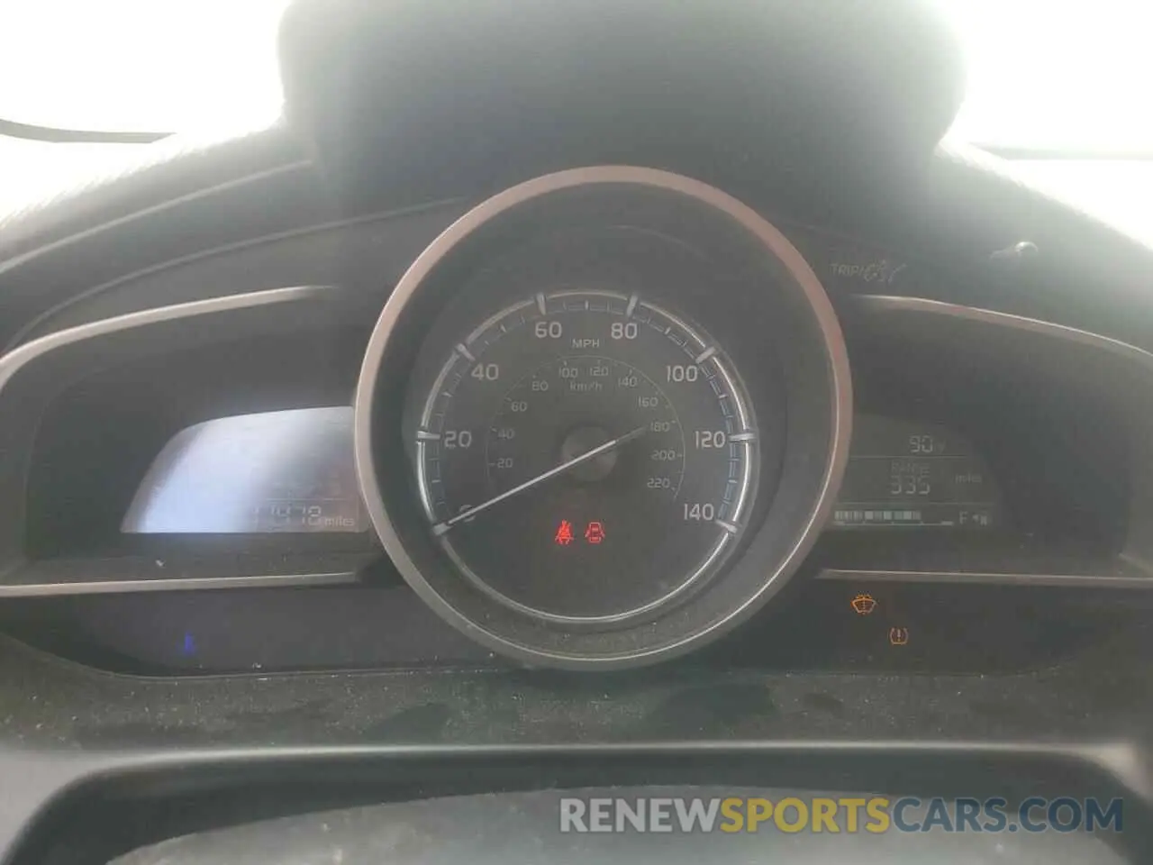 9 Photograph of a damaged car 3MYDLBYV9KY519238 TOYOTA YARIS 2019