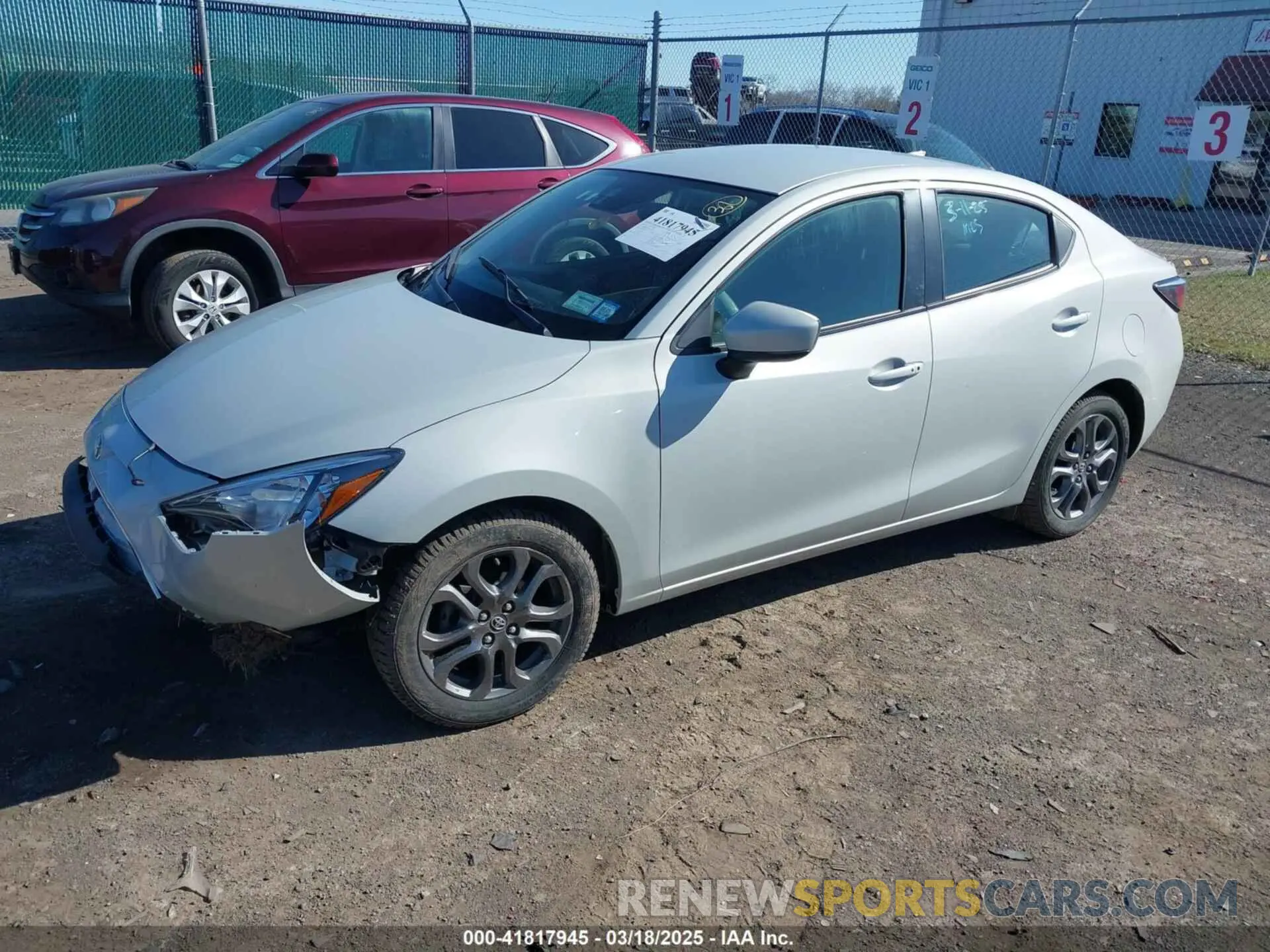 2 Photograph of a damaged car 3MYDLBYV9KY523922 TOYOTA YARIS 2019