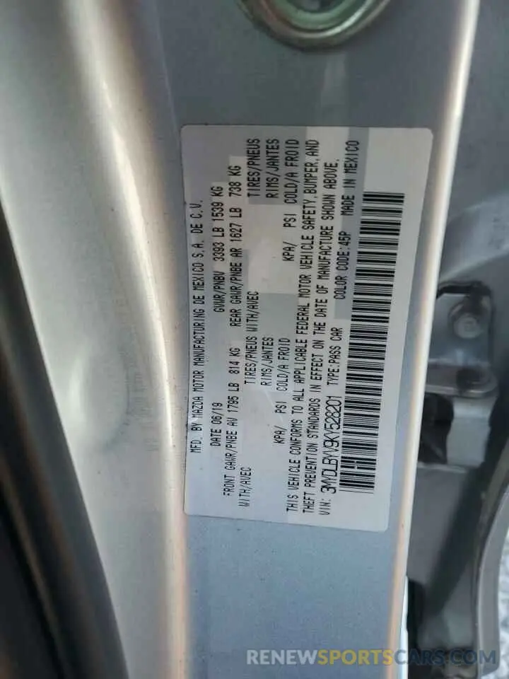 13 Photograph of a damaged car 3MYDLBYV9KY528201 TOYOTA YARIS 2019
