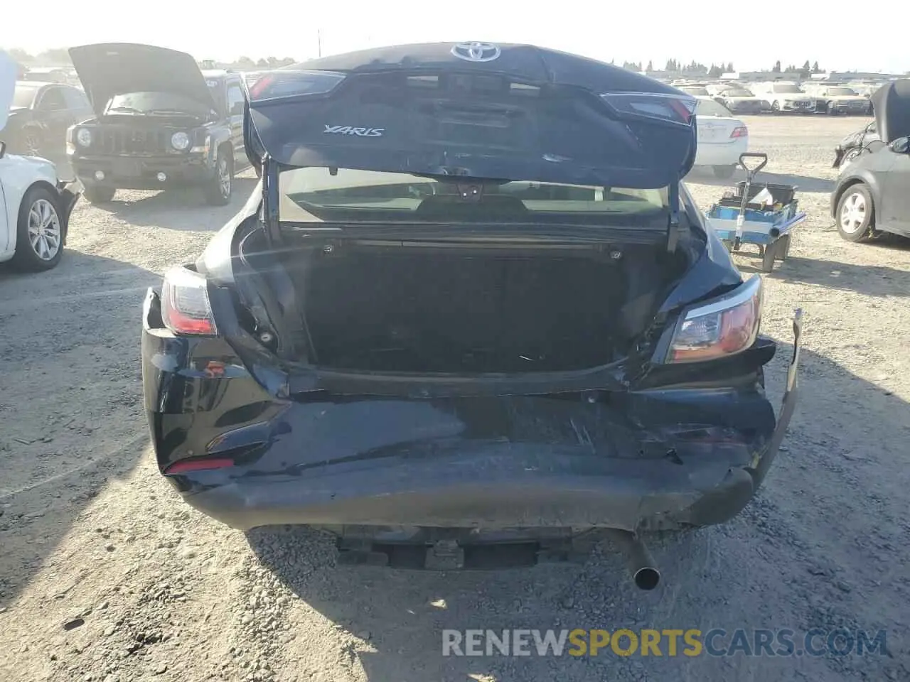 6 Photograph of a damaged car 3MYDLBYVXKY503498 TOYOTA YARIS 2019