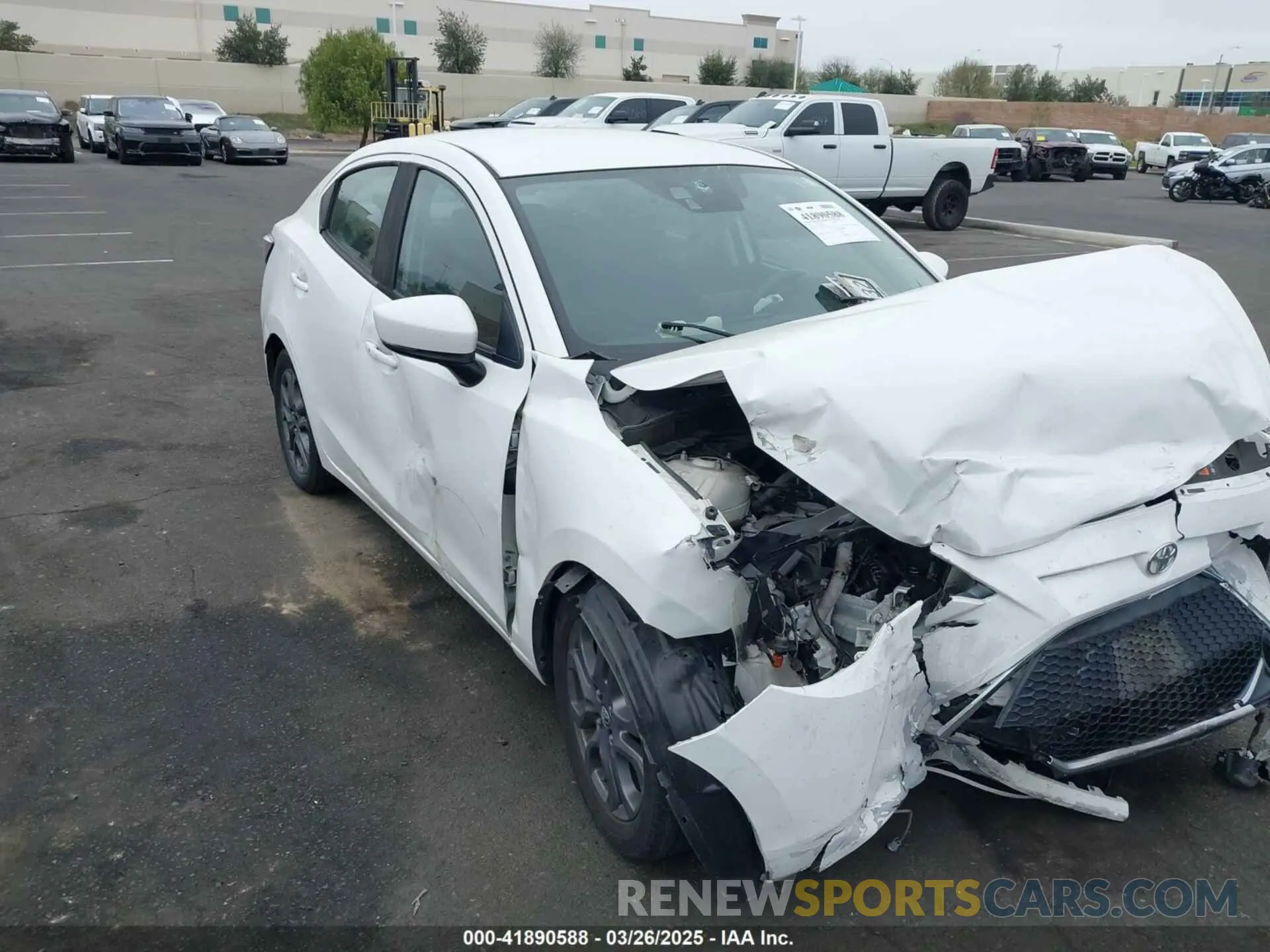 1 Photograph of a damaged car 3MYDLBYVXKY507258 TOYOTA YARIS 2019