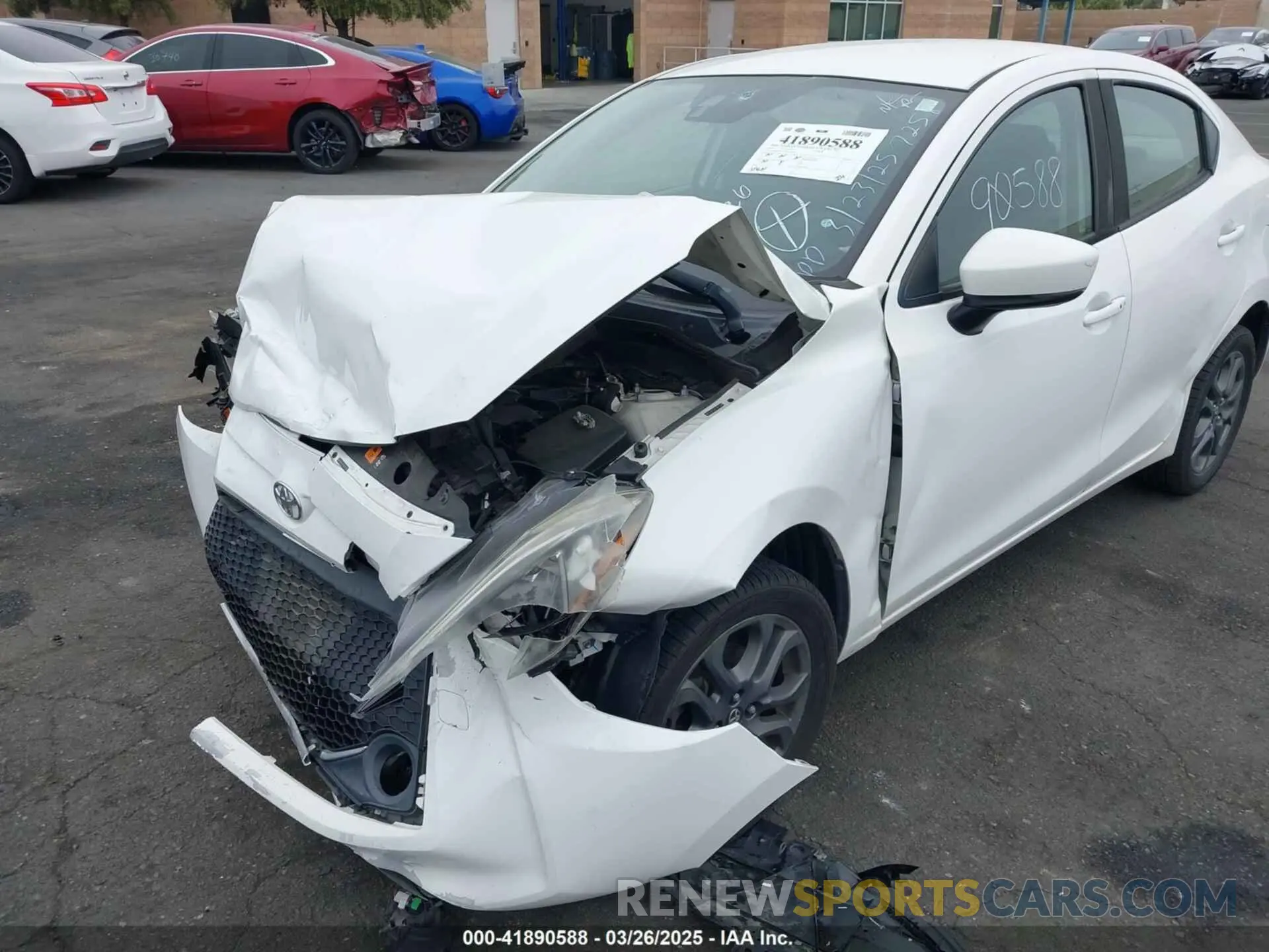 16 Photograph of a damaged car 3MYDLBYVXKY507258 TOYOTA YARIS 2019