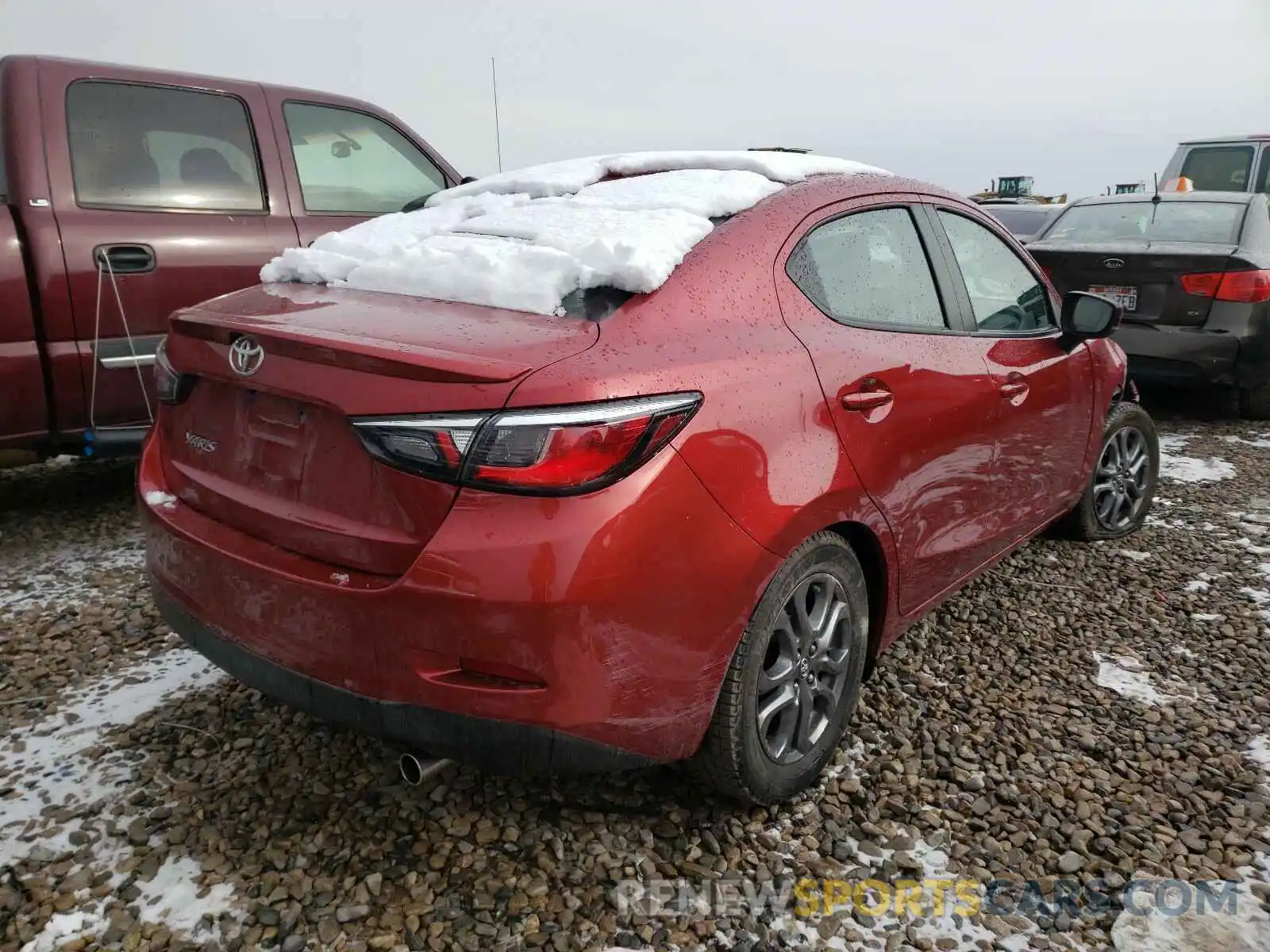 4 Photograph of a damaged car 3MYDLBYVXKY515358 TOYOTA YARIS 2019