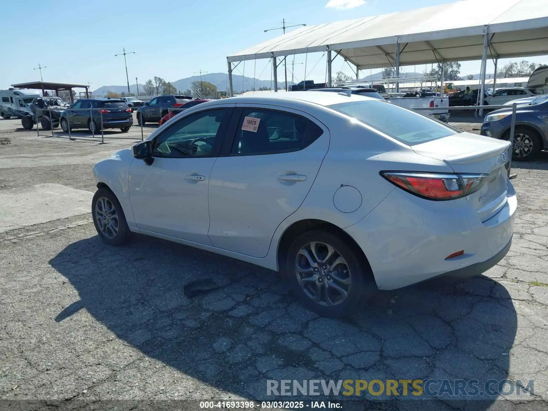 3 Photograph of a damaged car 3MYDLBYVXKY515604 TOYOTA YARIS 2019