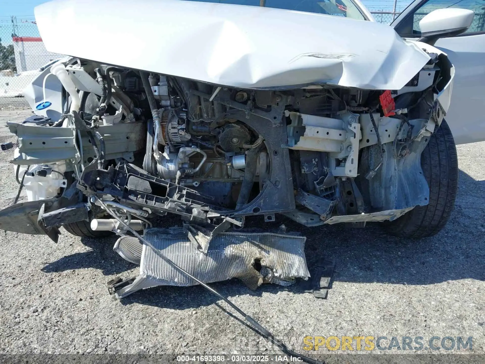 6 Photograph of a damaged car 3MYDLBYVXKY515604 TOYOTA YARIS 2019