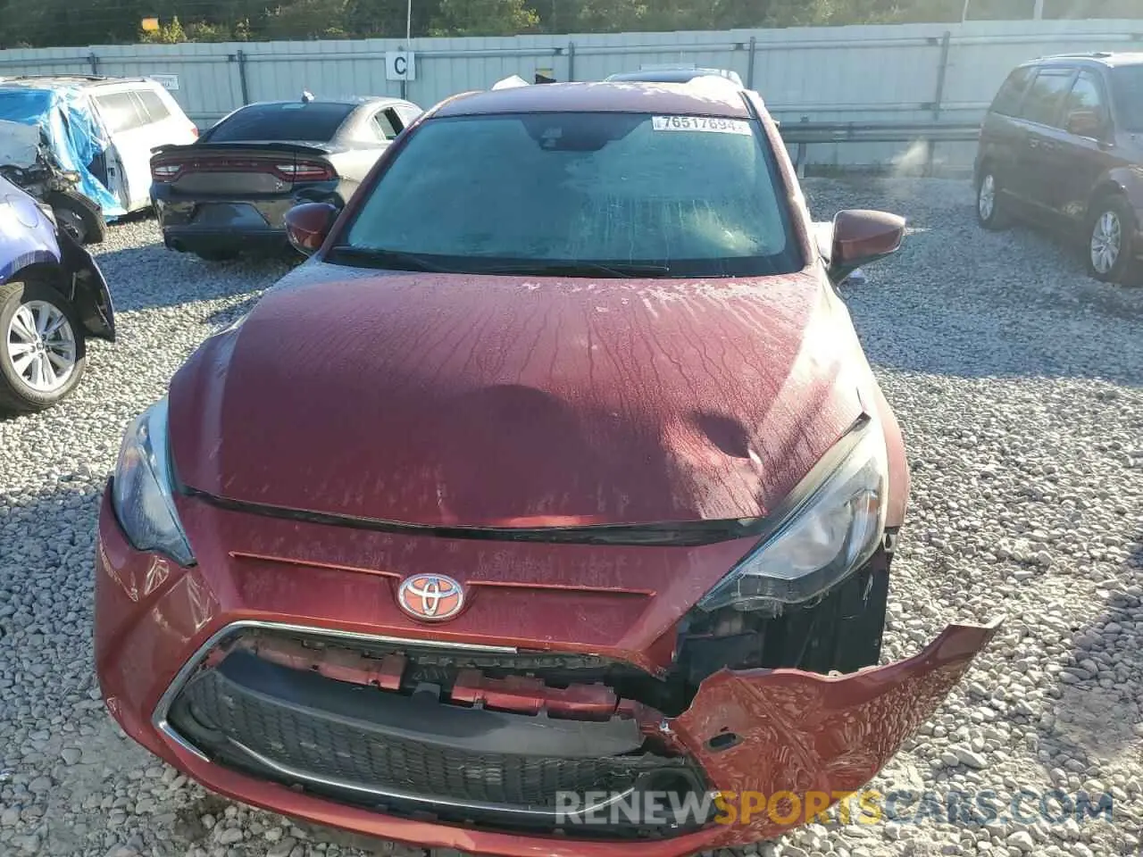 5 Photograph of a damaged car 3MYDLBYVXKY519054 TOYOTA YARIS 2019