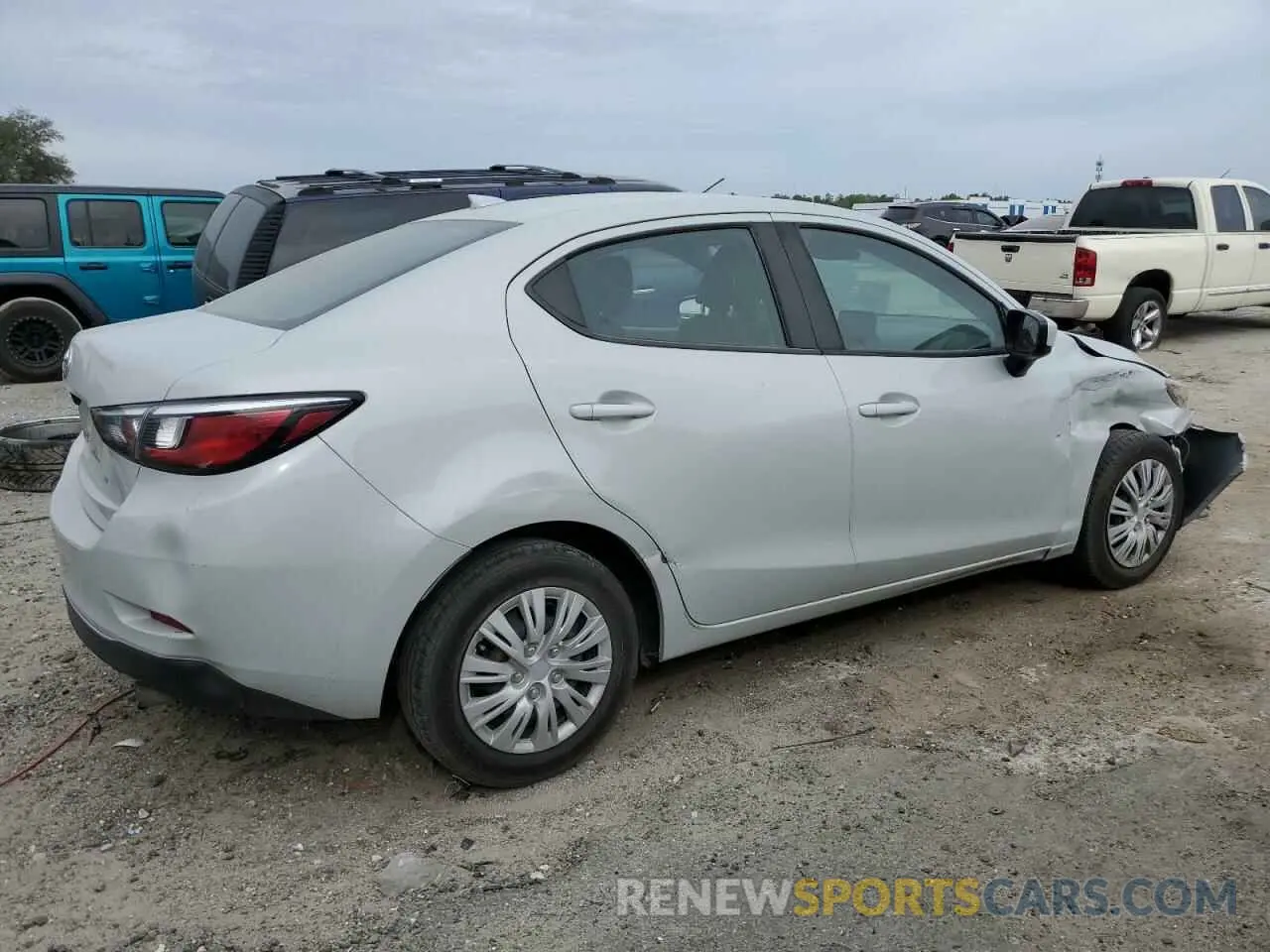 3 Photograph of a damaged car 3MYDLBYVXKY520348 TOYOTA YARIS 2019