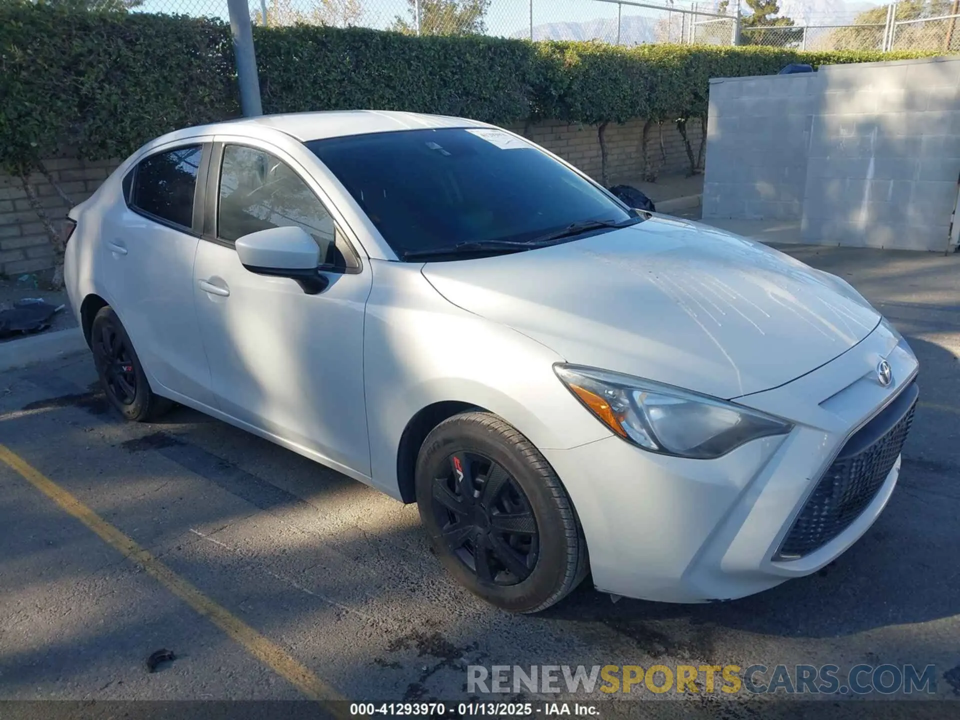 1 Photograph of a damaged car 3MYDLBYVXKY521984 TOYOTA YARIS 2019