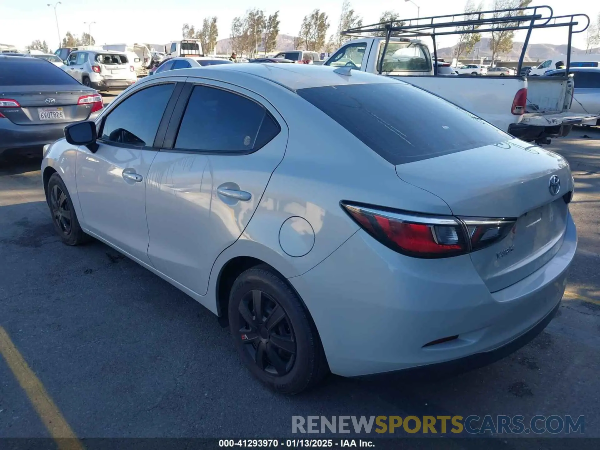 3 Photograph of a damaged car 3MYDLBYVXKY521984 TOYOTA YARIS 2019